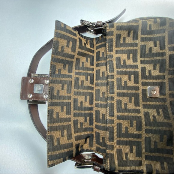 Fendi Brown Designer Shoulder Bag - Picture 7 of 10